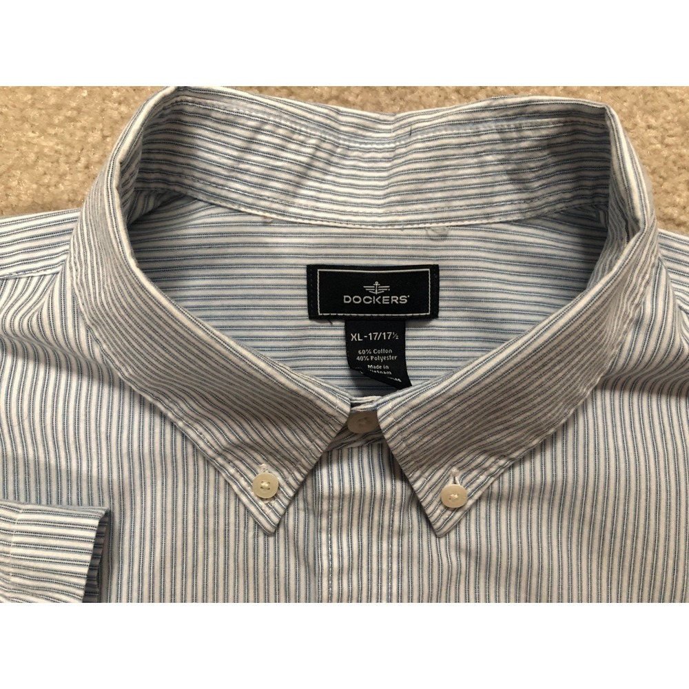 Dockers Mens XL Blue White Striped Short Sleeve No Wrinkles Button Down Shirt XL